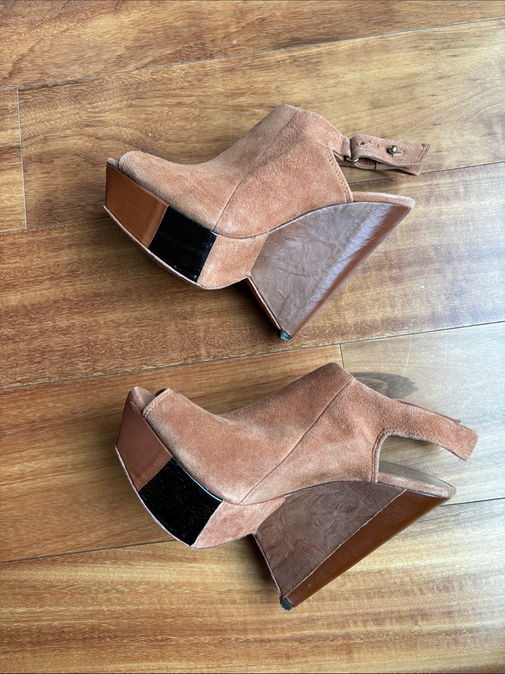 L.A.M.B suede platforms - Picture 8 of 12